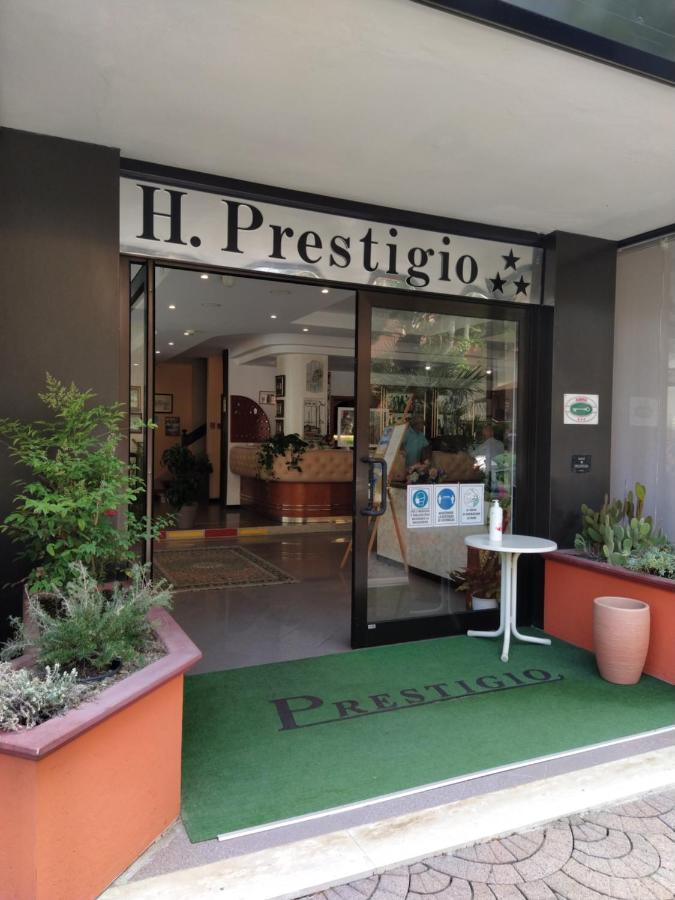 Hotel Prestigio 切塞纳蒂科 外观 照片
