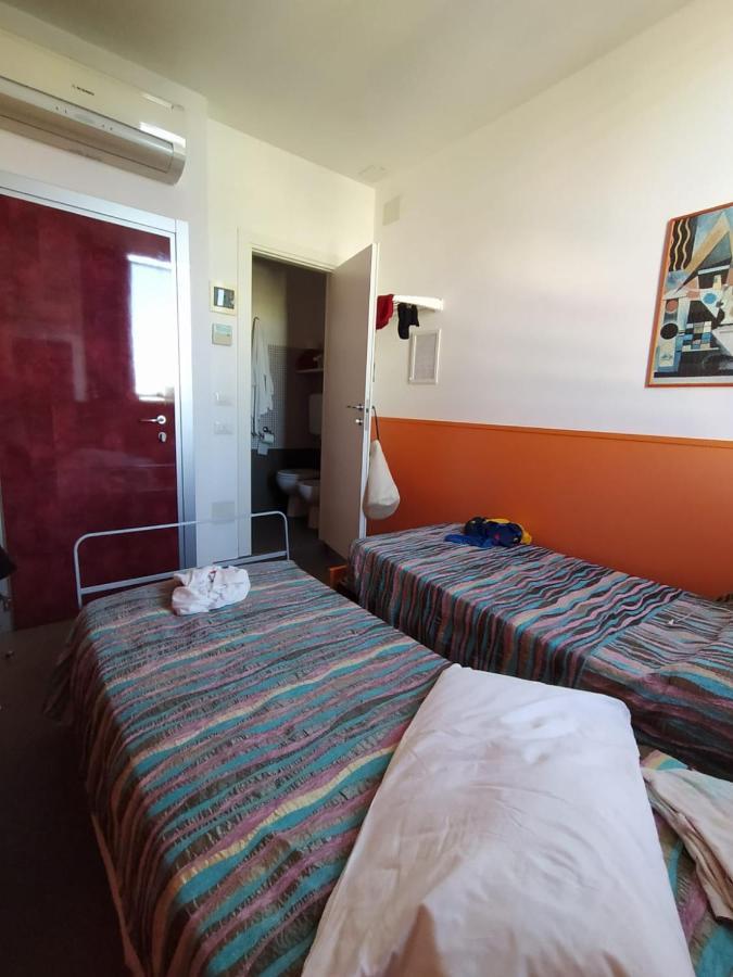 Hotel Prestigio 切塞纳蒂科 外观 照片